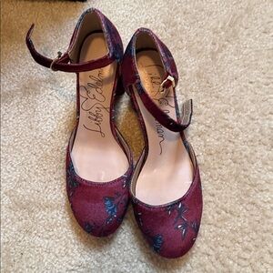 Libby Edelman Maroon Floral Ankle Strap Heels